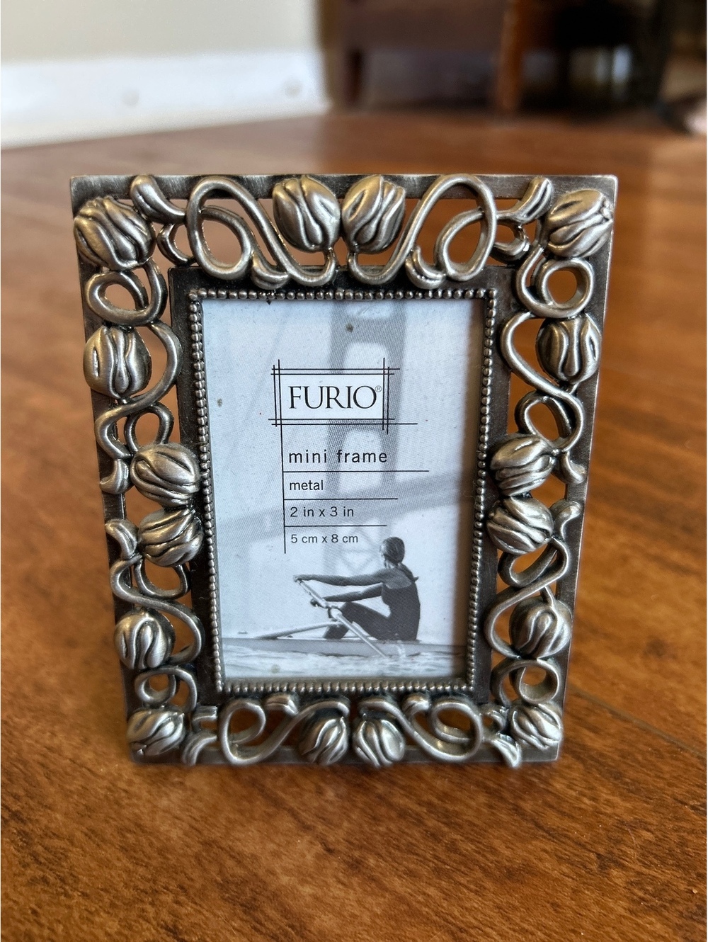 Furio Mini Metal Picture Frame 2x3 Inches